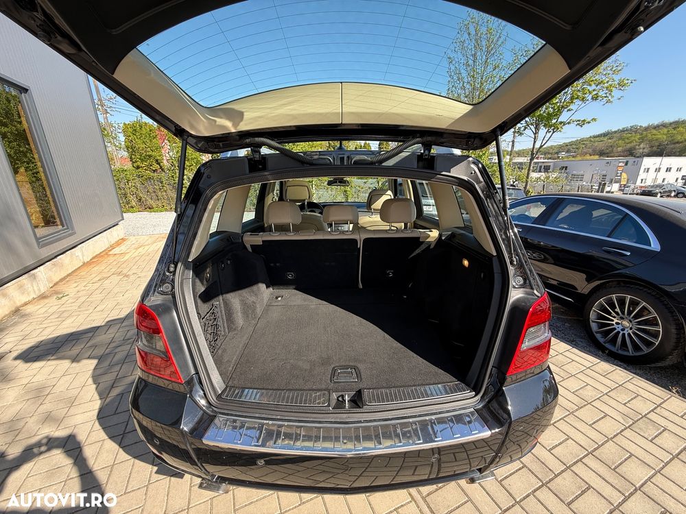 Mercedes-Benz GLK 220 CDI (BlueEFFICIENCY) - 18