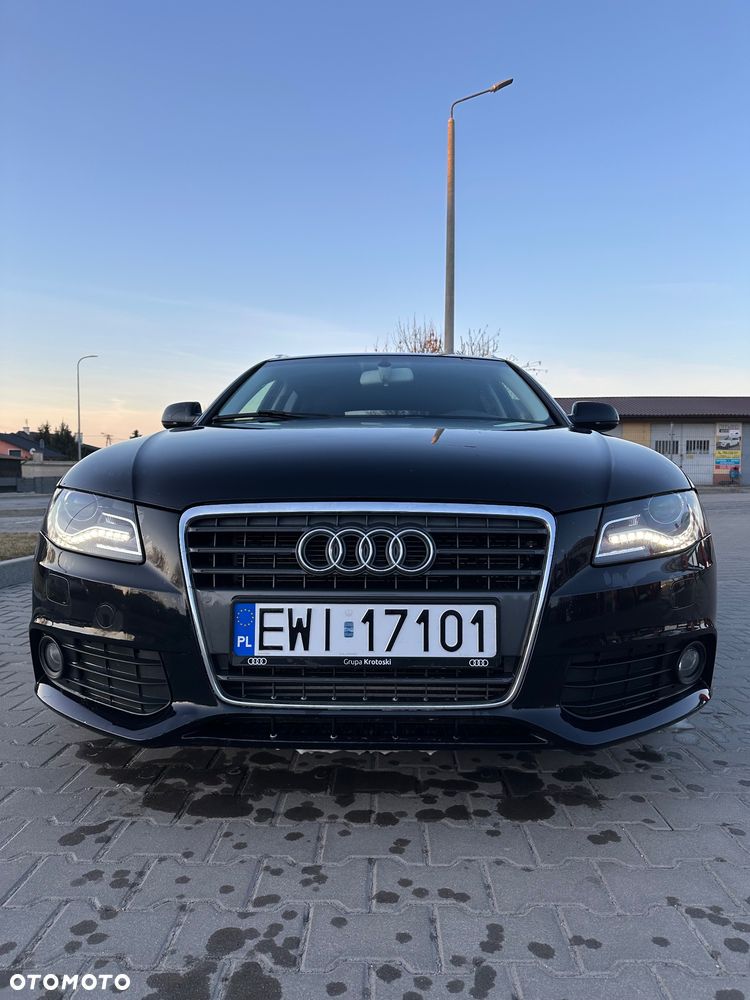Audi A4 Avant 2.0 TDI Quattro Line - 38