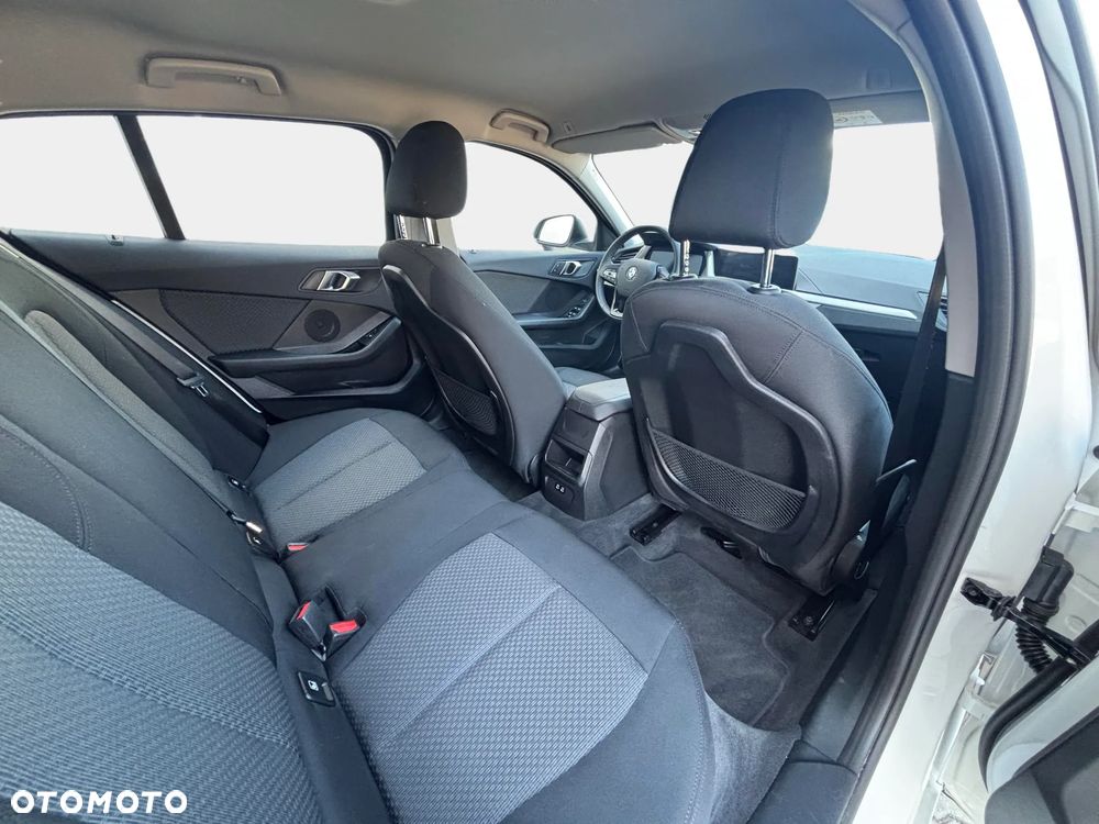 BMW Seria 1 118i Advantage - 36