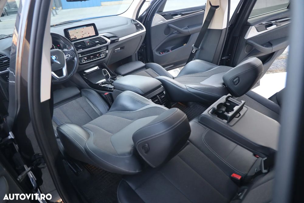 BMW X3 xDrive20d AT xLine - 12