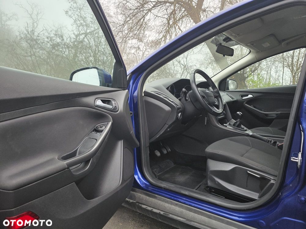 Ford Focus - 15
