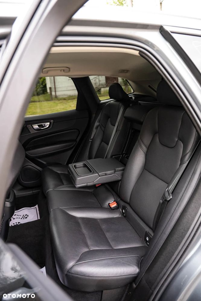Volvo XC 60 B4 D Geartronic Inscription - 21