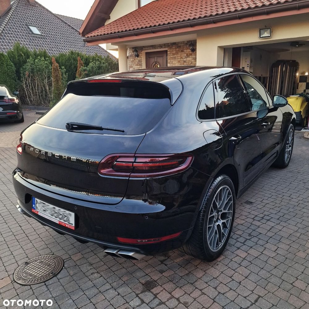 Porsche Macan Turbo - 3