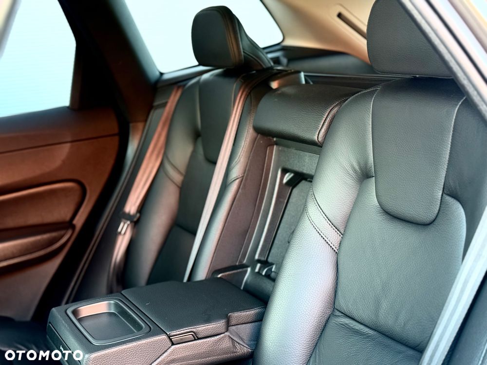 Volvo XC 60 D4 Geartronic Inscription - 27