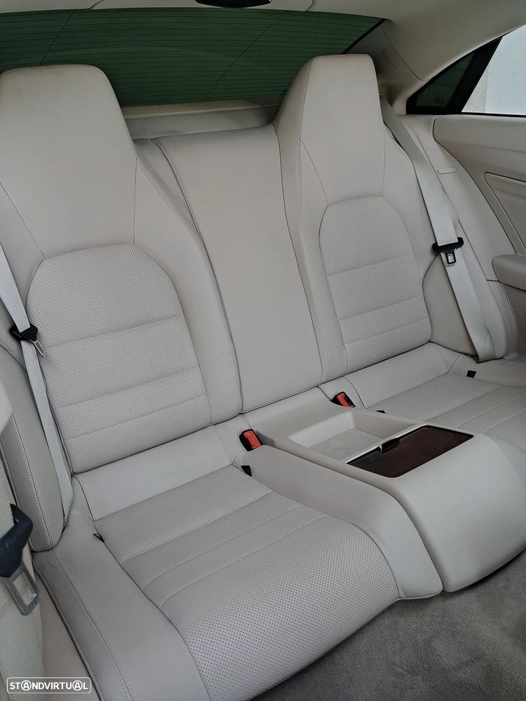 Mercedes-Benz E 250 CDI Avantgarde BE Auto. - 27