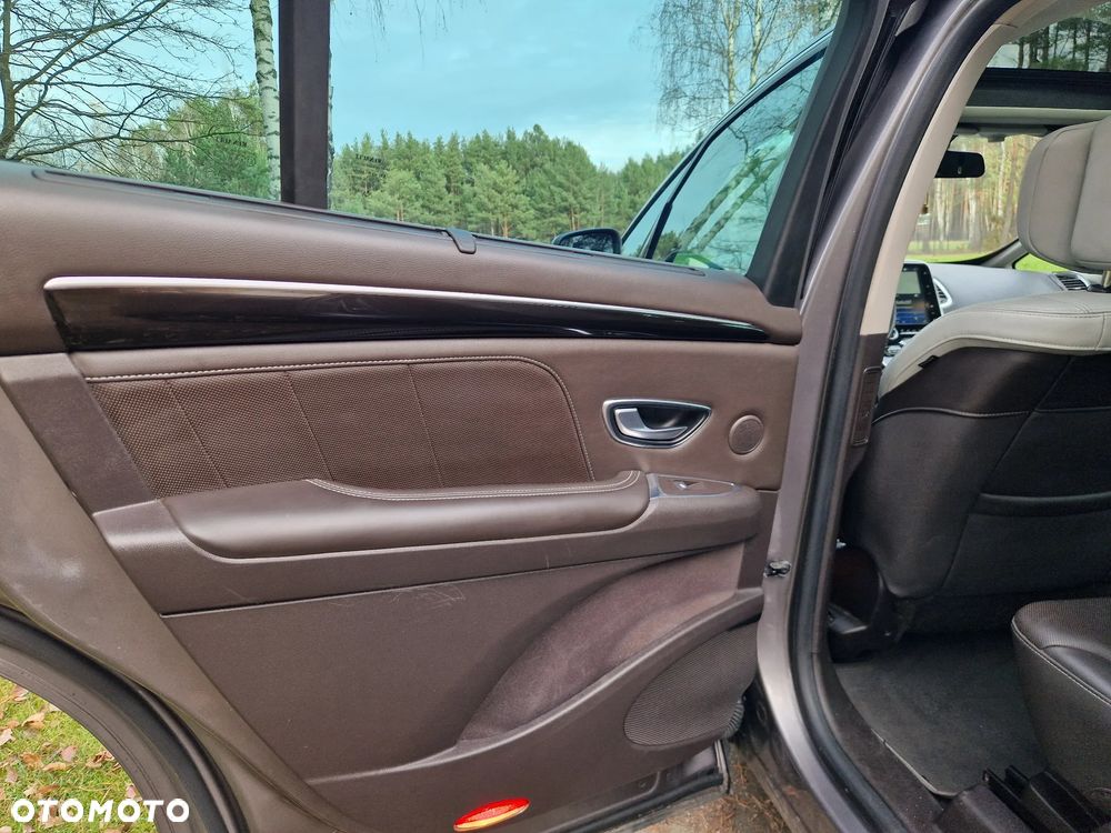 Renault Espace 1.6 dCi Energy Initiale Paris EDC 7os - 28