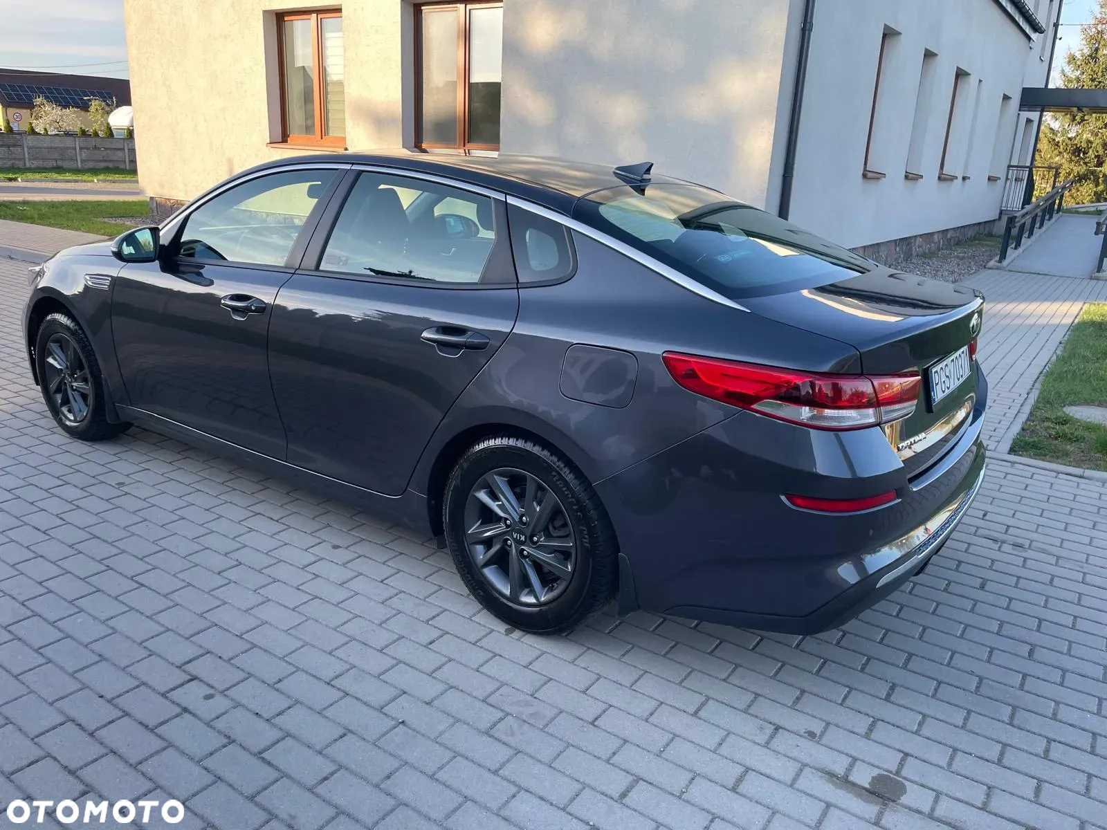 Kia Optima 1.6 CRDI SCR M - 11