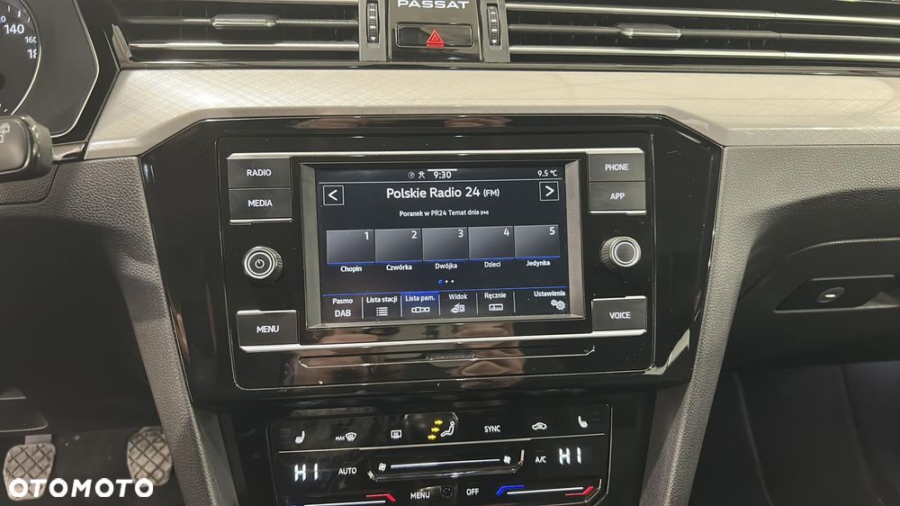 Volkswagen Passat - 20