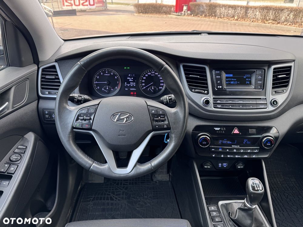 Hyundai Tucson 1.6 GDI BlueDrive GO 2WD - 10