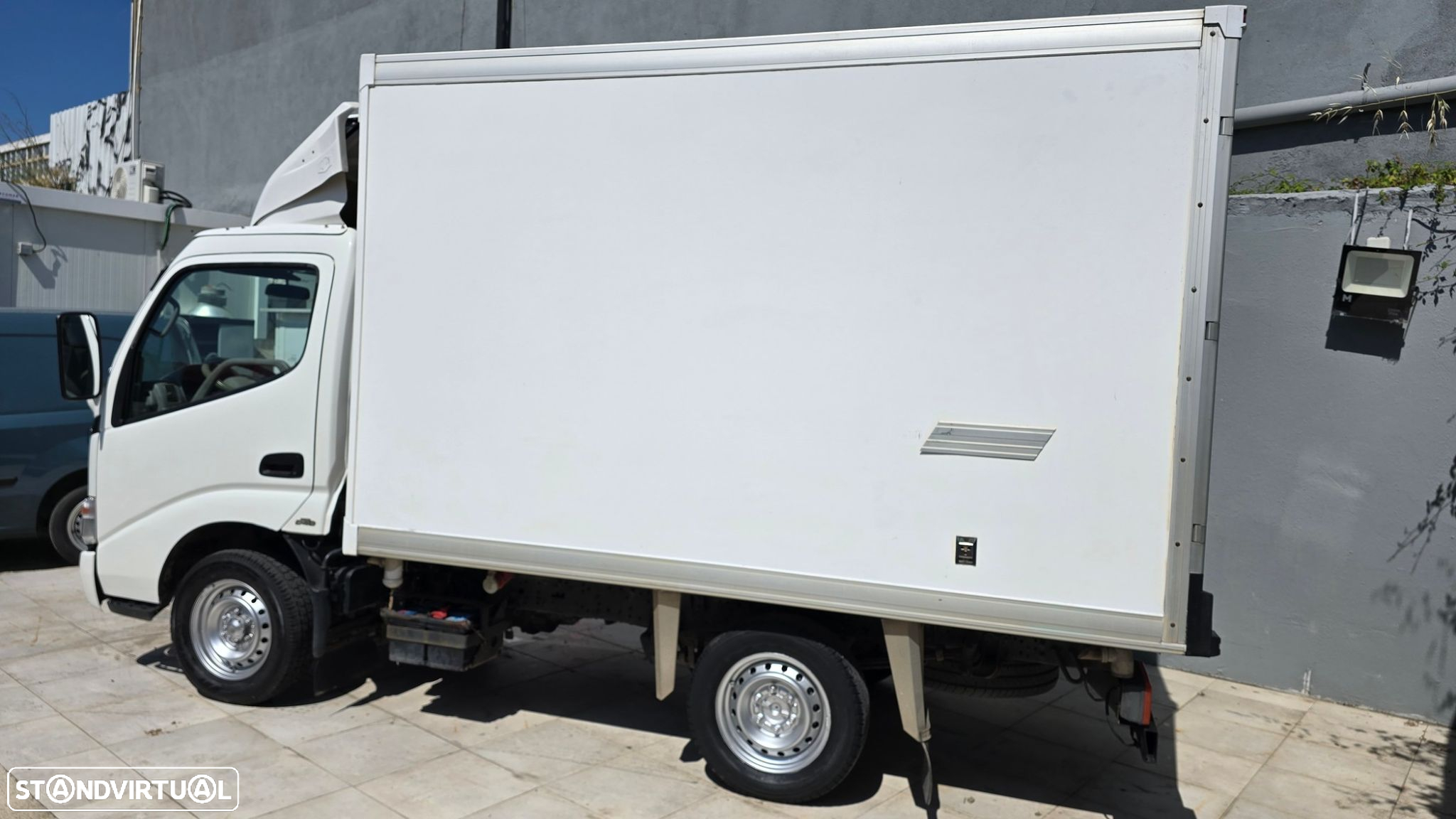 Toyota Dyna 3.0 D-4D M CS 35.25 - 5