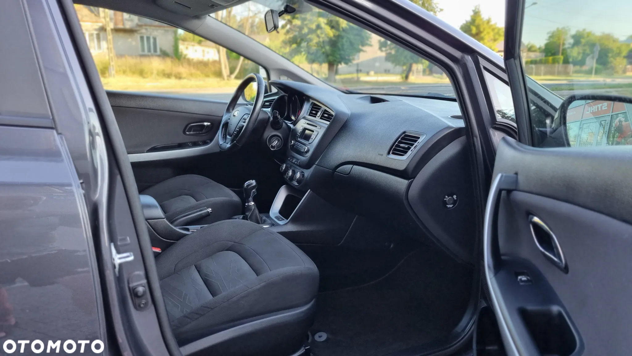 Kia Ceed SW 1.4 Attract - 16