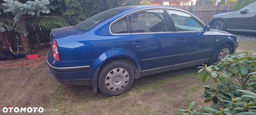 Volkswagen Passat - 3