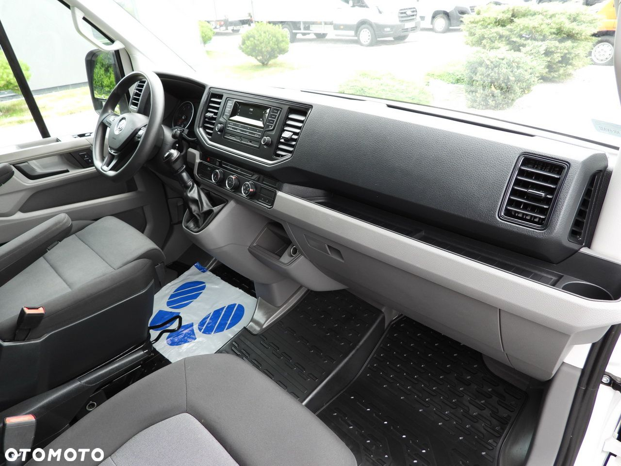 Volkswagen CRAFTER  PLANDEKA 8 PALET TEMPOMAT LEDY KLIMATYZACJA  180KM - 38
