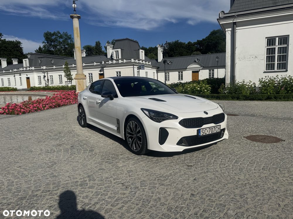 Kia Stinger - 3