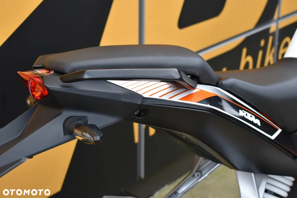 KTM Duke - 32