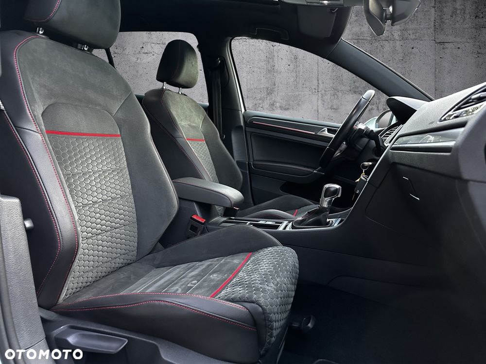 Volkswagen Golf 2.0 TSI BMT GTI Performance DSG - 11