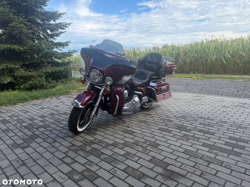 Harley-Davidson FLHTCU Ultra - 1