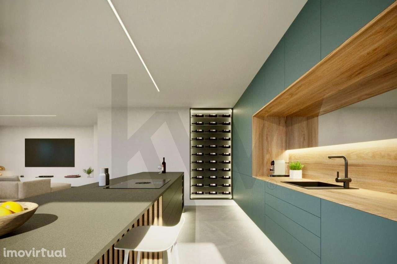 PARA VENDA: Moradia Unifamiliar V4, edificada num lote de terreno com - Grande imagem: 4/19