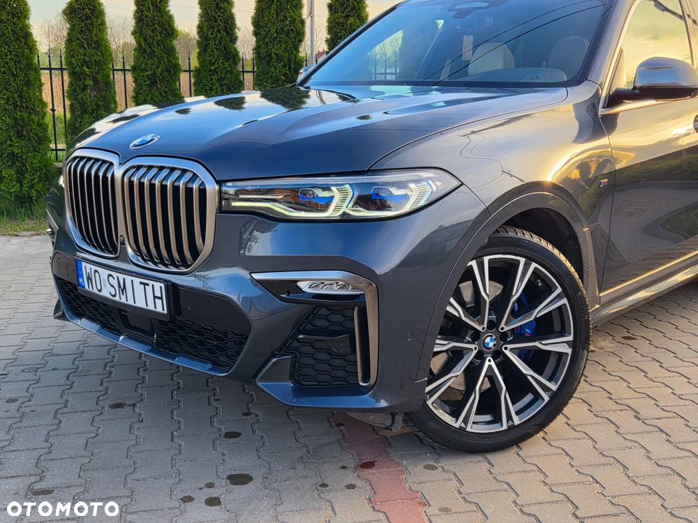 BMW X7 - 37