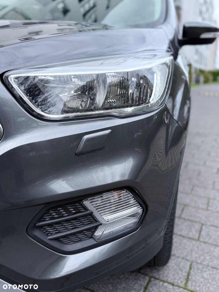 Ford Kuga - 34
