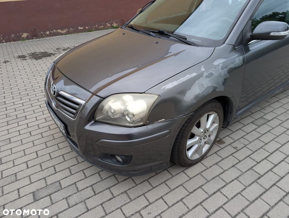 Toyota Avensis 2.0 D-4D Sol - 12