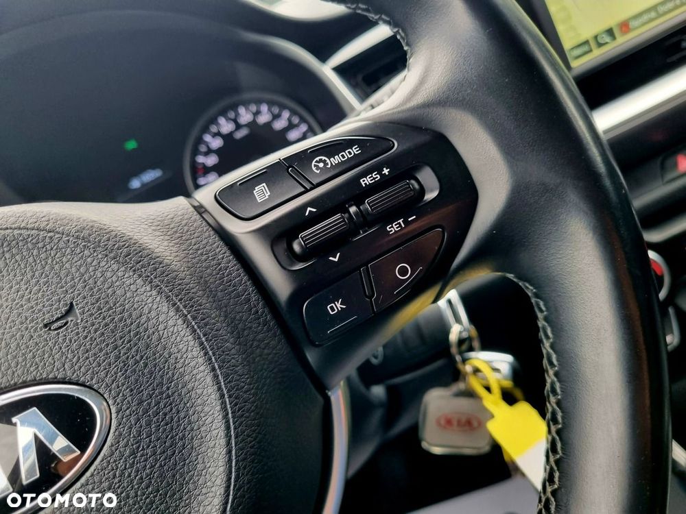 Kia Stonic 1.6 CRDi L - 17