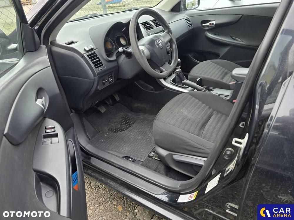 Toyota Corolla 1.4 D-4D Terra - 8