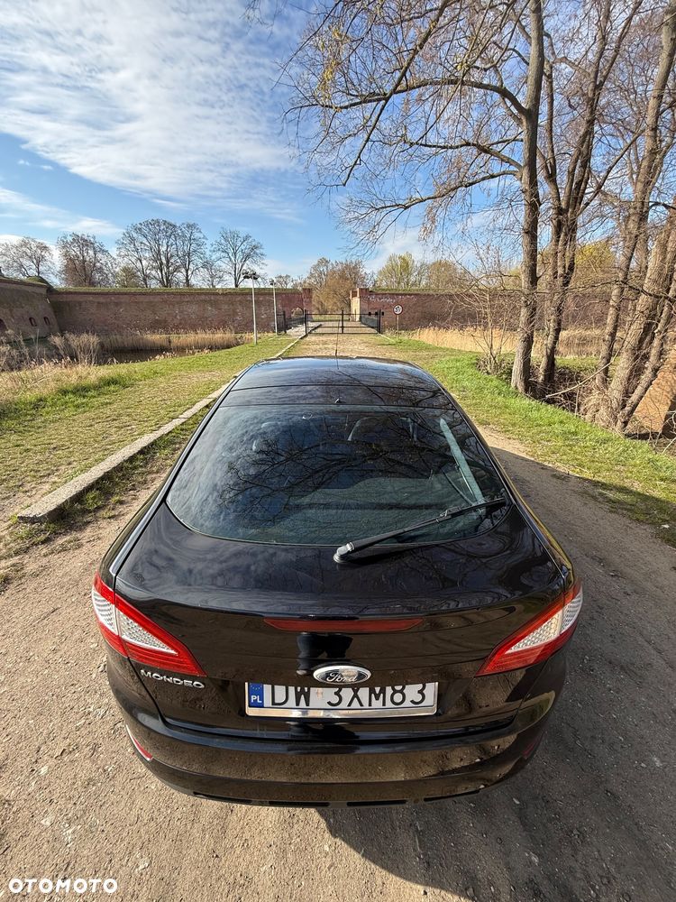 Ford Mondeo 2.5 Black Magic - 16