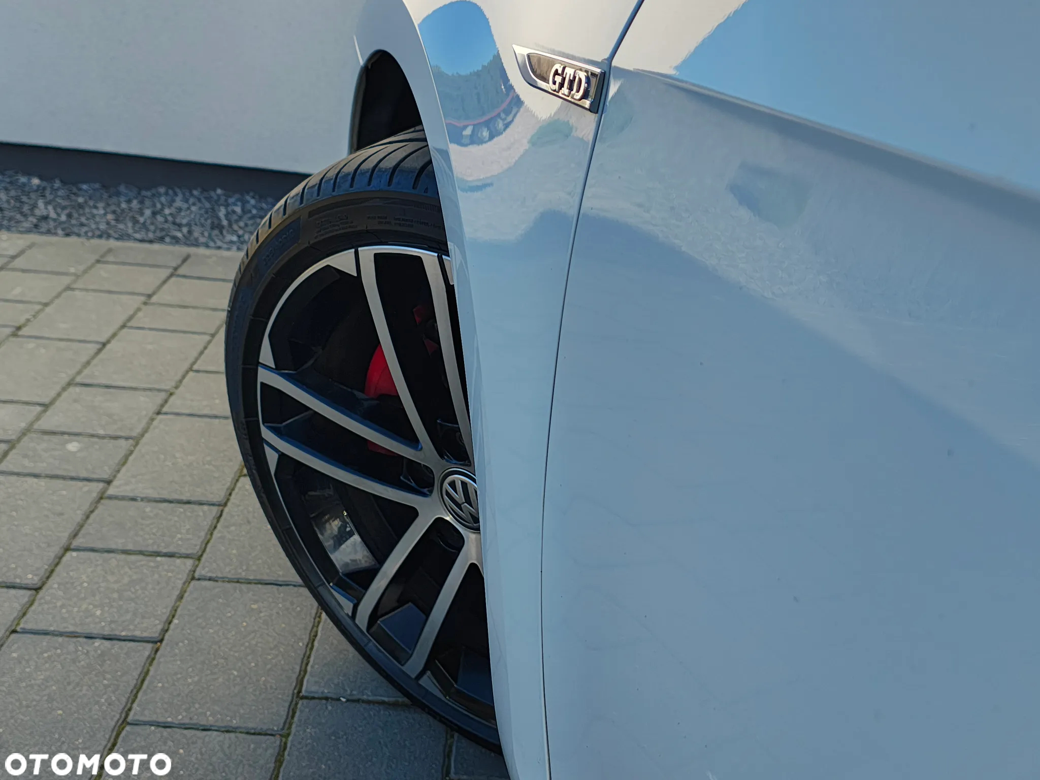 Volkswagen Golf GTD 2.0 TDI SCR DSG - 33