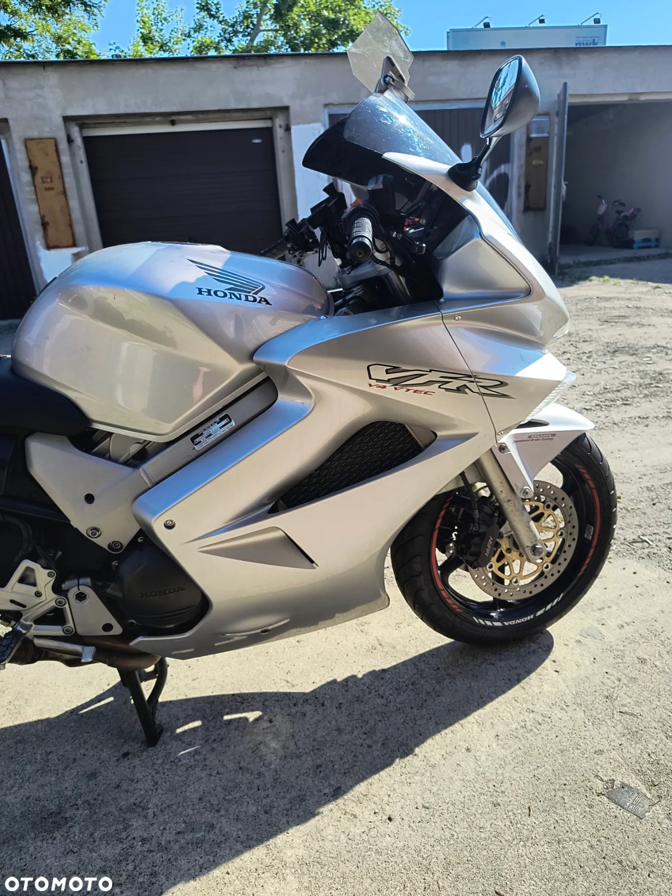 Honda VFR - 5