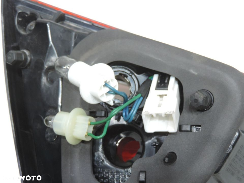 LAMPA PRAWA TYŁ KLAPY KIA RIO III 3D - 8
