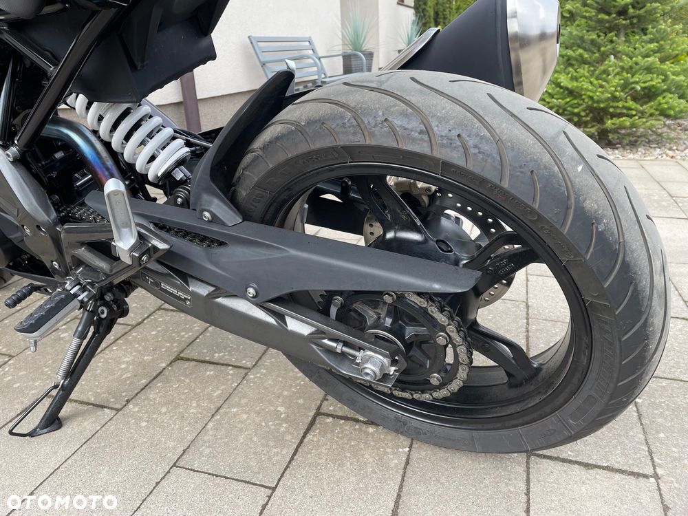 BMW G - 10