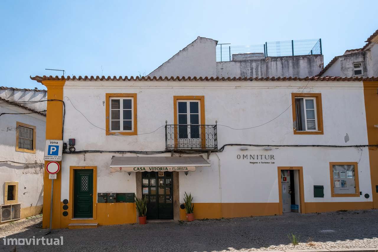 ANDAR DE MORADIA | PARA VENDA | CENTRO HISTÓRICO | ÉVORA - Grande imagem: 2/25