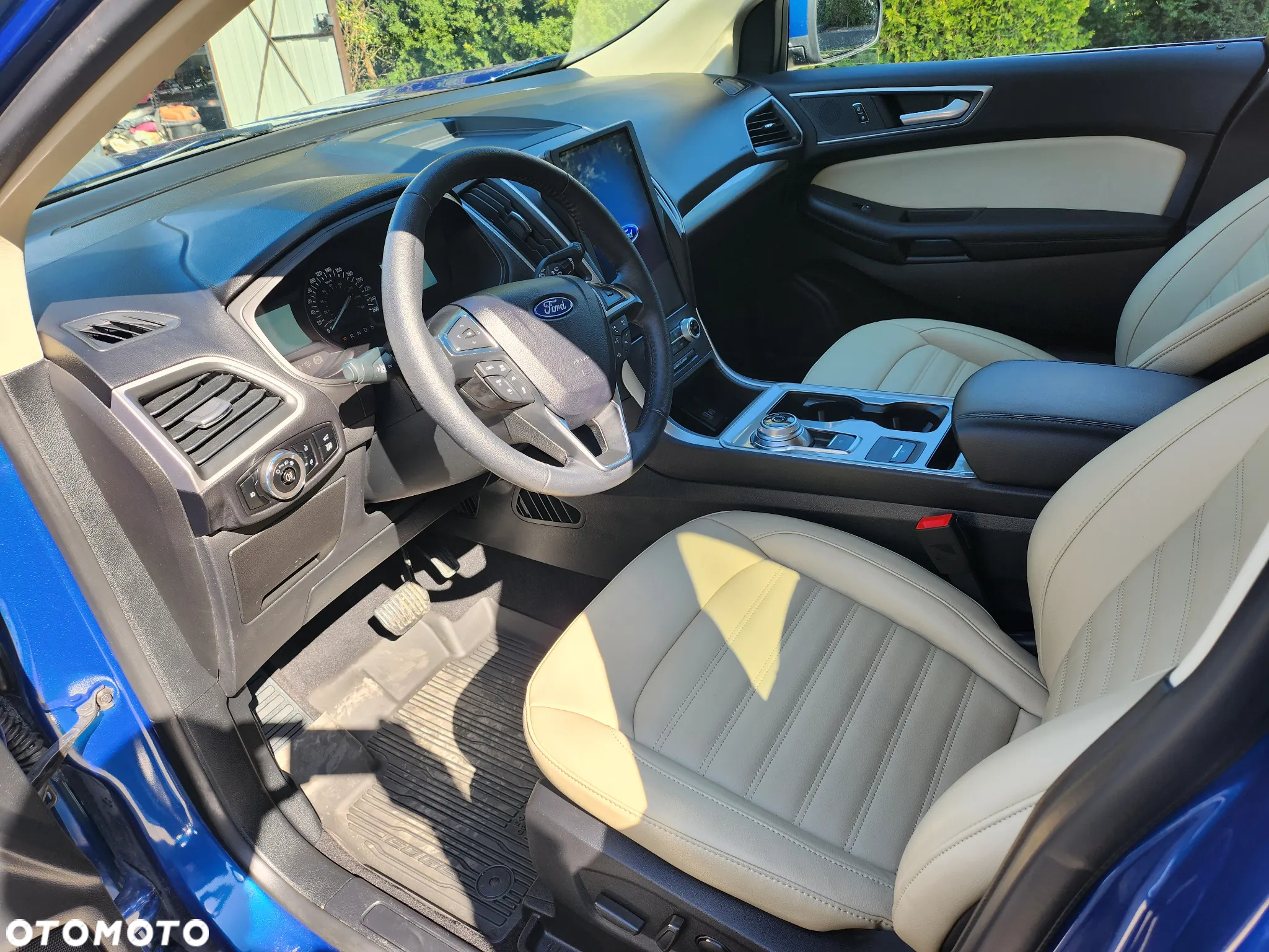 Ford Edge - 11