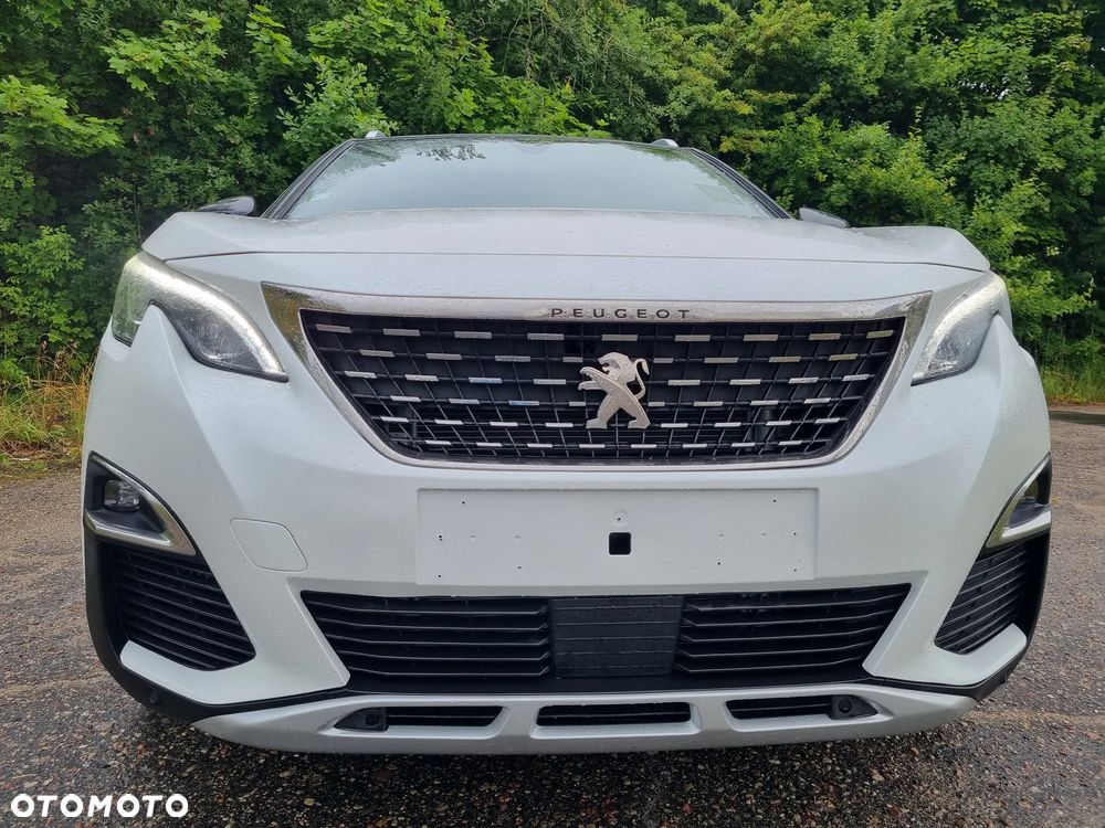 Peugeot 5008 - 3