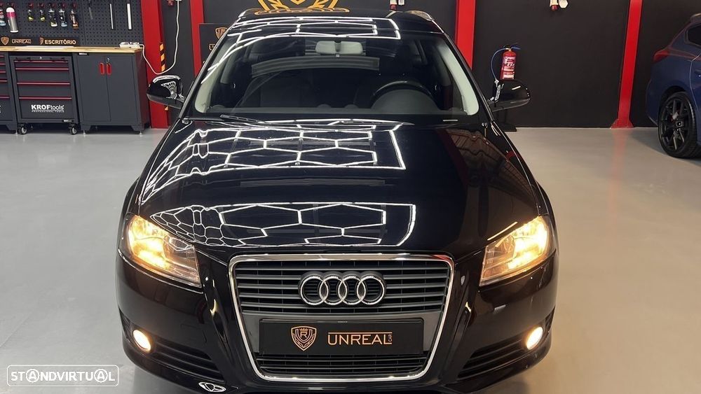 Audi A3 Sportback 2.0 TDi - 5