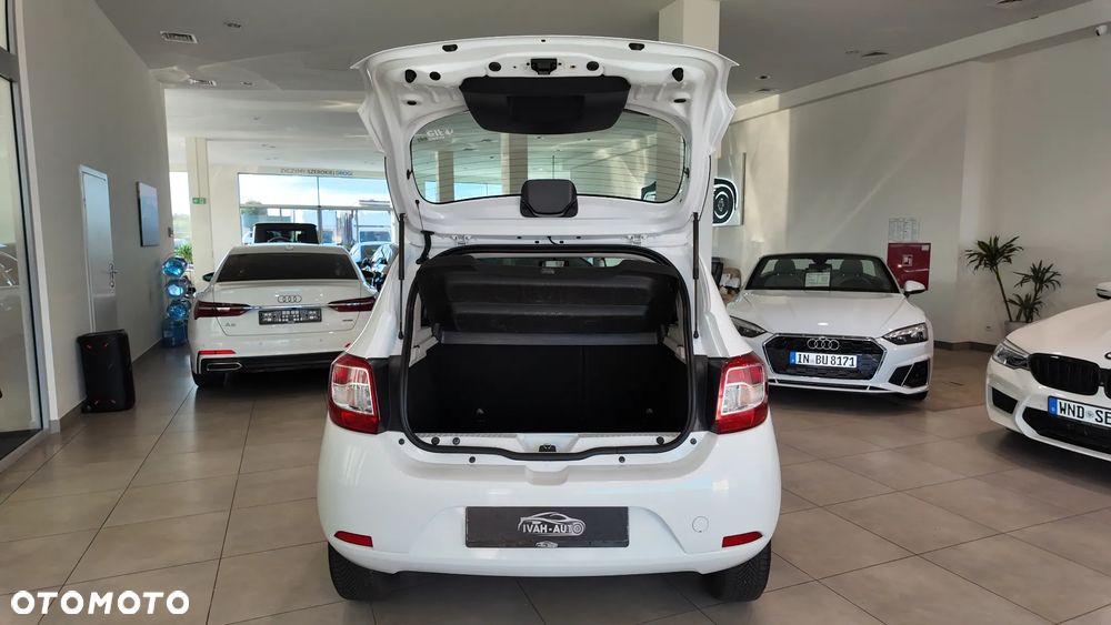 Dacia Sandero 1.2 16V 75 Ambiance - 37