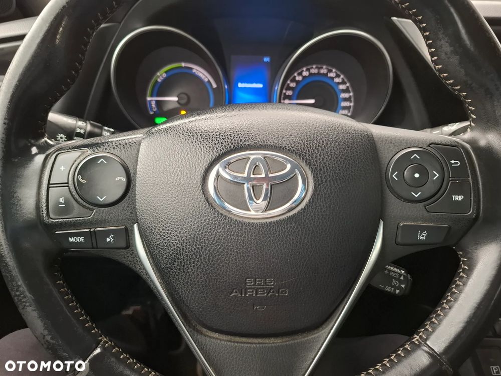 Toyota Auris - 21