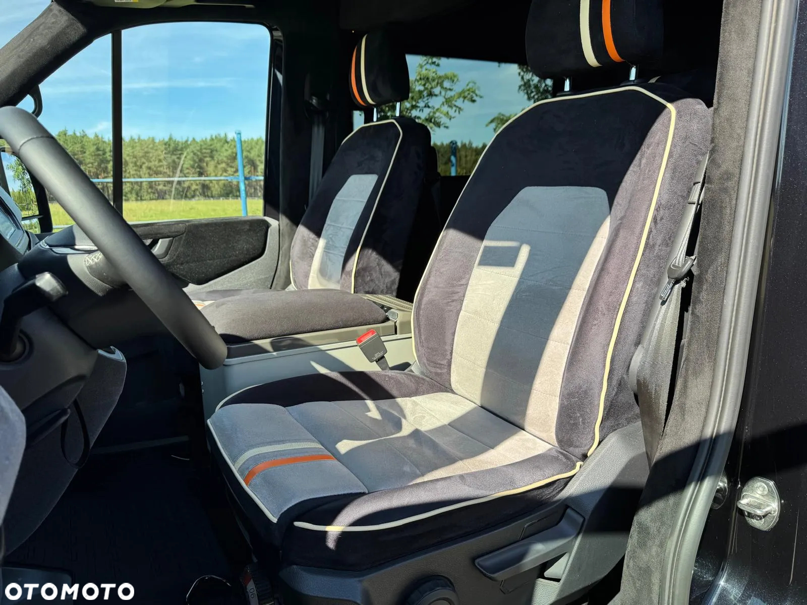 Volkswagen Crafter - 14