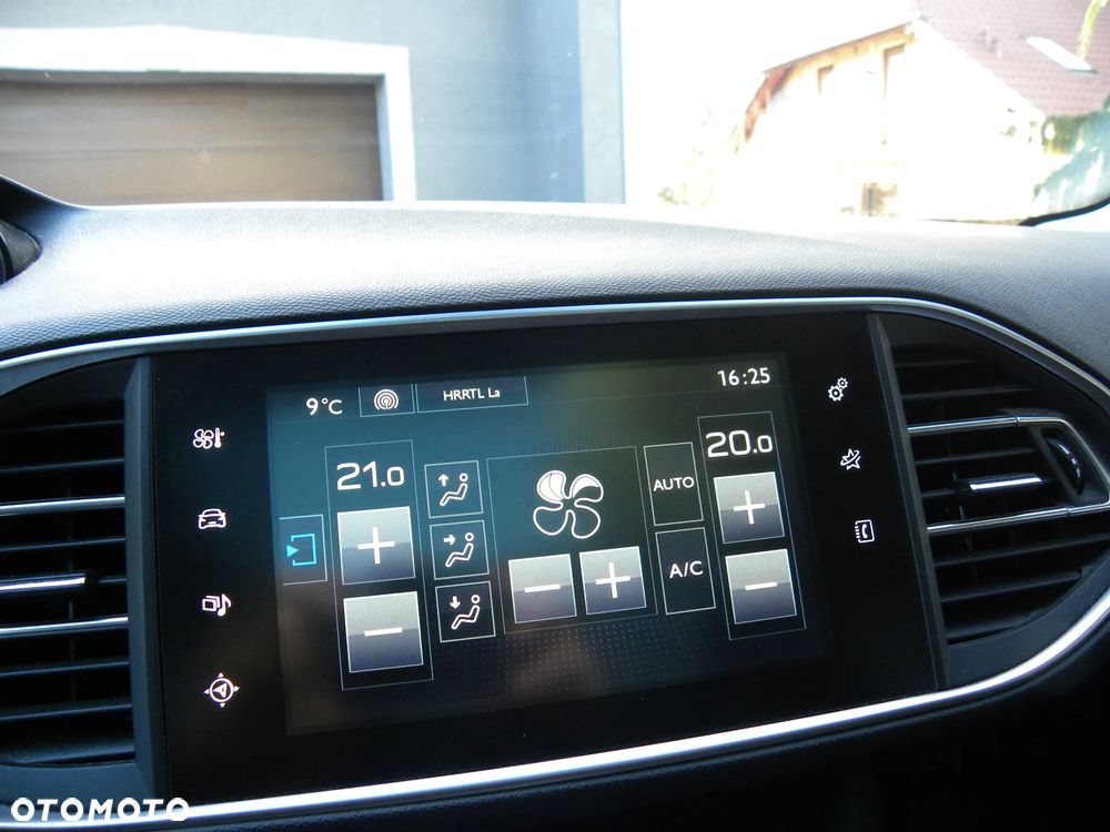 Peugeot 308 PureTech 130 Stop & Start Style - 21