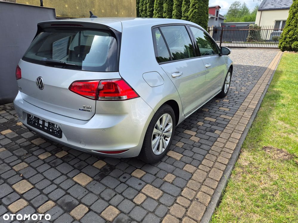 Volkswagen Golf 1.0 TSI BlueMotion Comfortline - 4