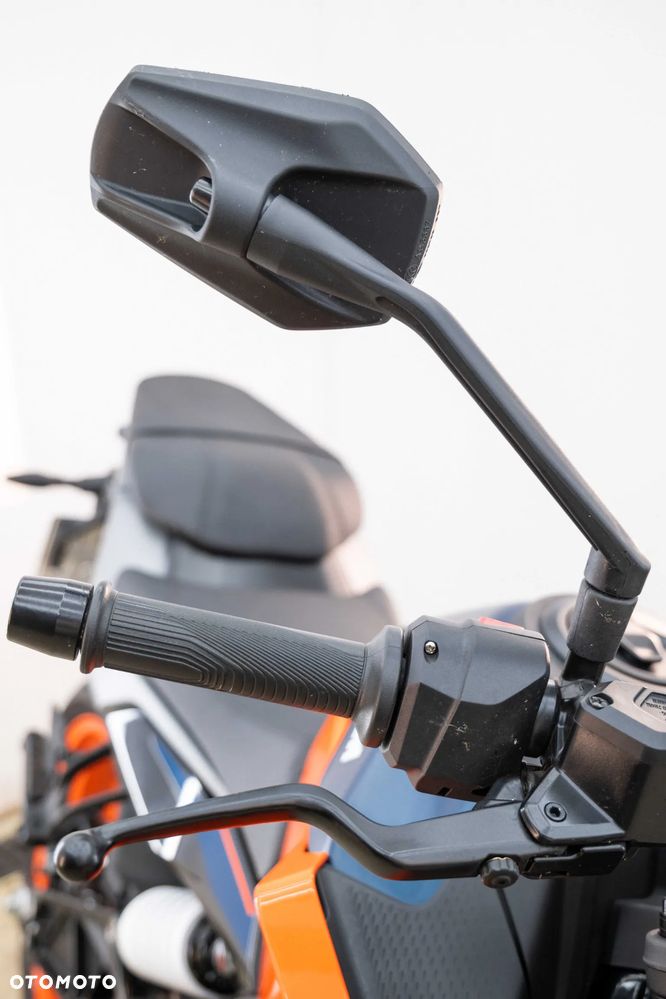 KTM Duke 125 - 26