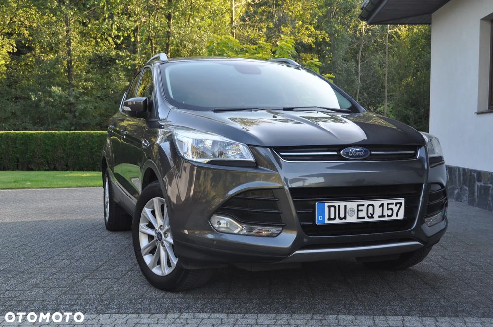 Ford Kuga 2.0 TDCi 2x4 Titanium