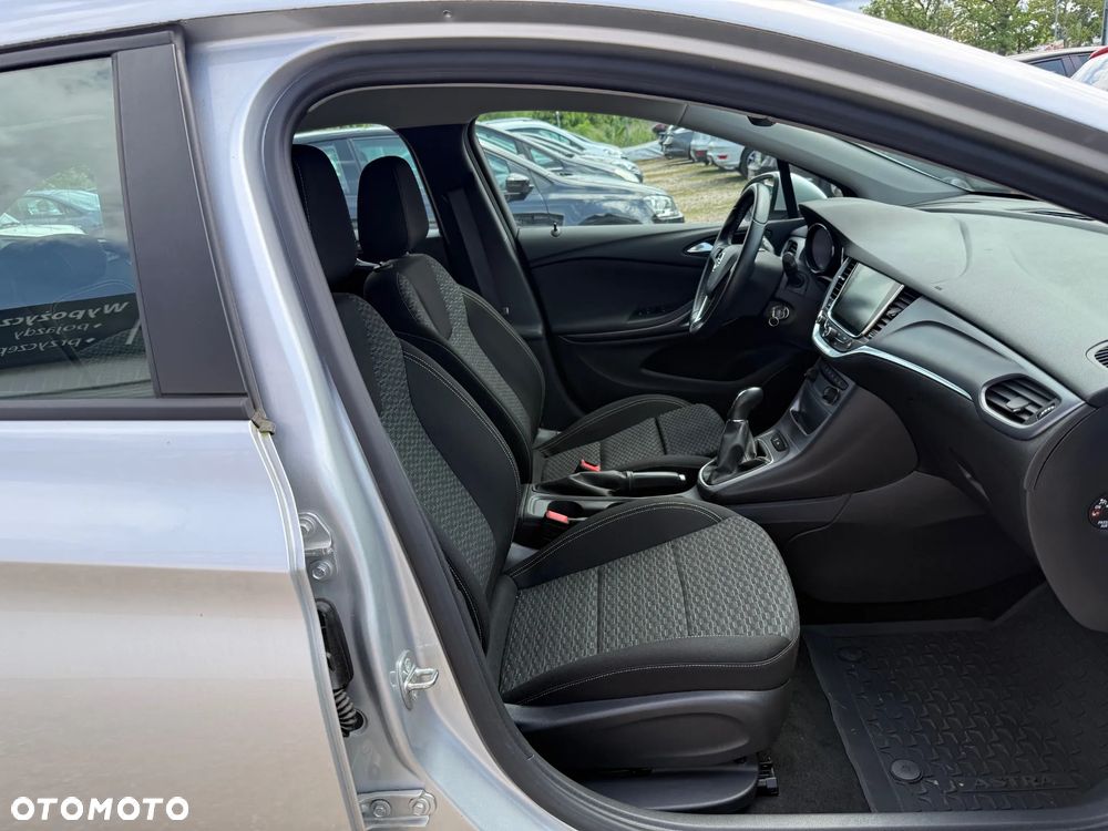 Opel Astra 1.6 CDTI Enjoy - 22