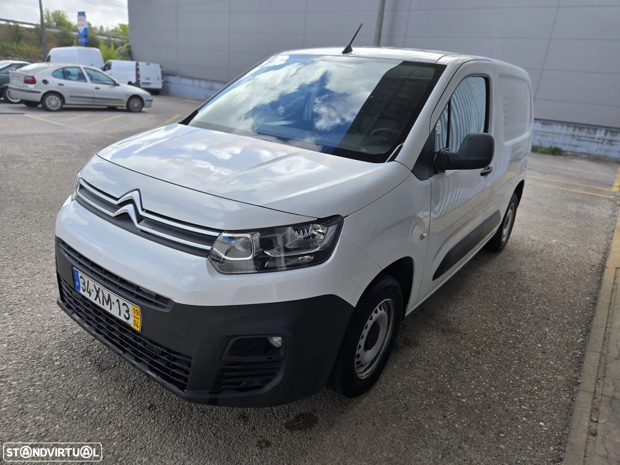 Citroën Berlingo 1.6HDI 100cv Ecrã Central 3Lugares - 2