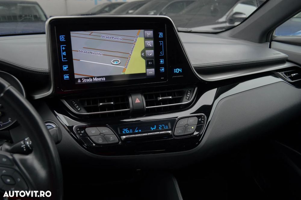 Toyota C-HR Business-Edition - 17