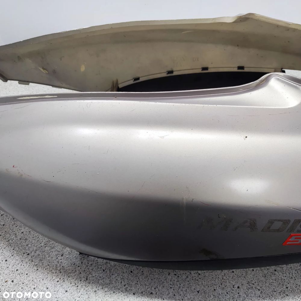 Owiewka, osłona tył, ogon, zadupek Malaguti Madison 250 - 3