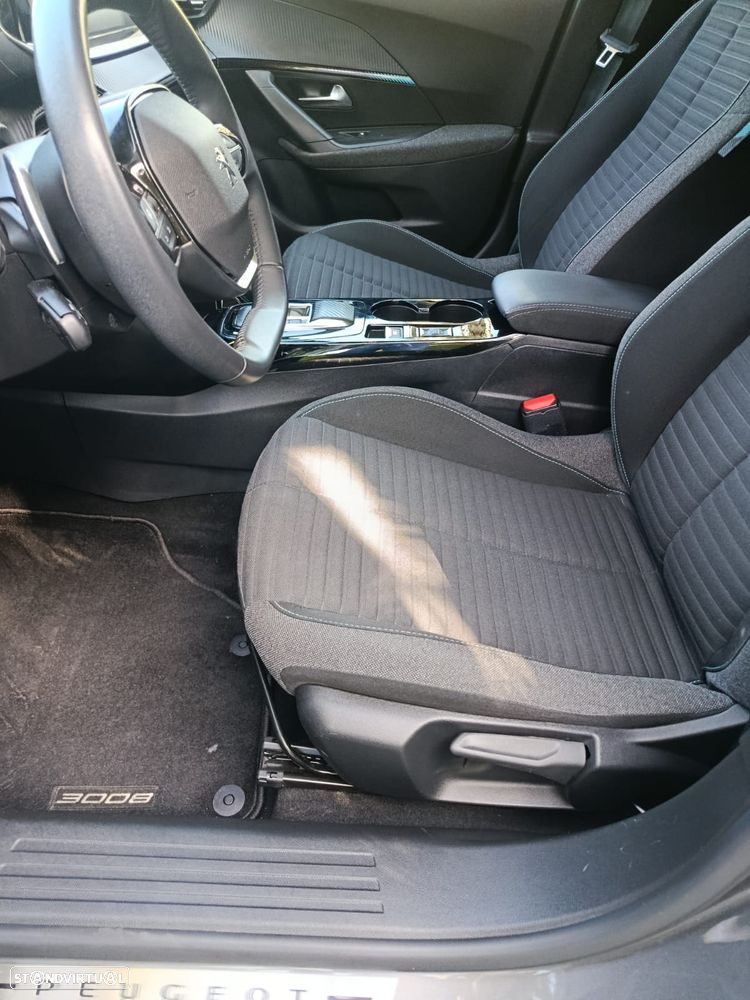 Peugeot 2008 PureTech 130 EAT8 Active - 15