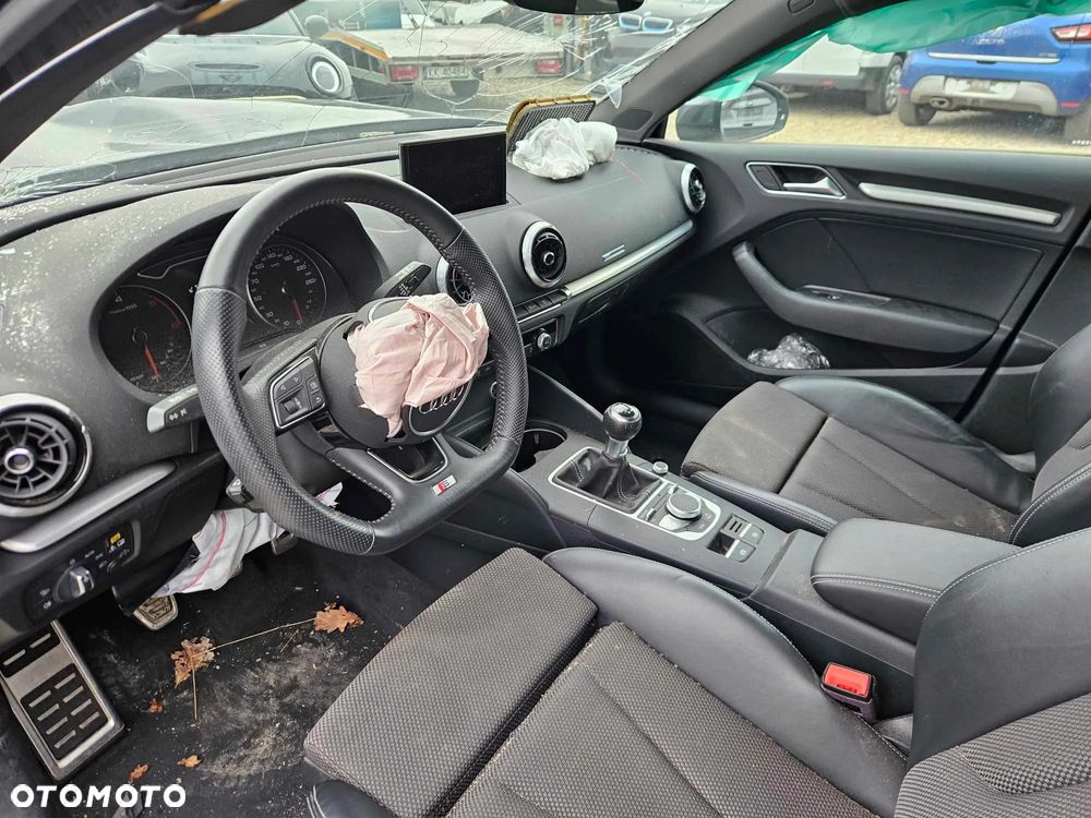 Audi A3 1.6 TDI Sport - 6