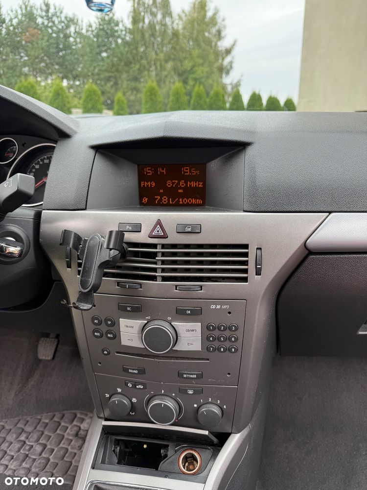 Opel Astra 1.6 Cosmo - 8